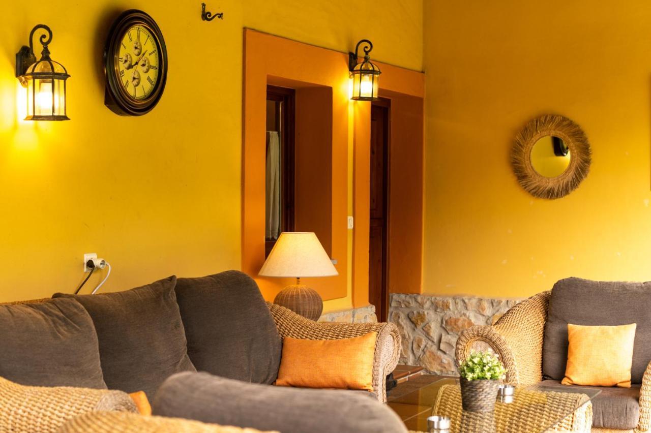 Chalet El Neru Cuerres Bagian luar foto